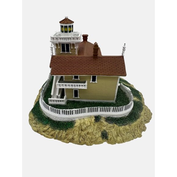 Danbury Mint East Brother Light Station Richmond Historic American Lighthouses - Picture 3 of 7